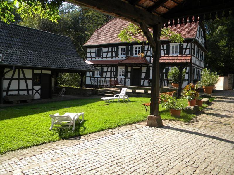 Ferme Auberge Du Moulin Des Sept Fontaines Drachenbronn-Birlenbach Exterior photo